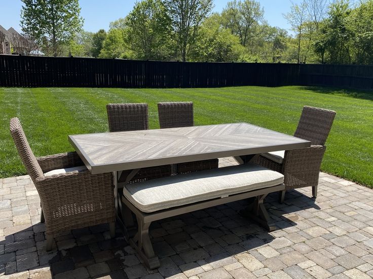 Outdoor Dining Furniture